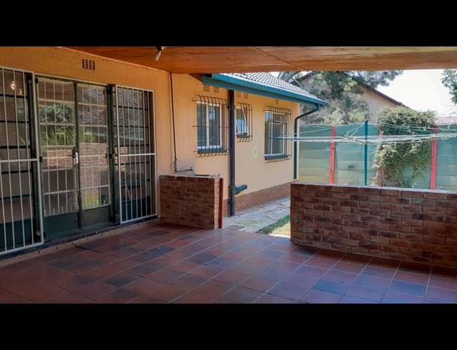3 BEDROOM PROPERTY TO RENT IN WITPOORTJIE